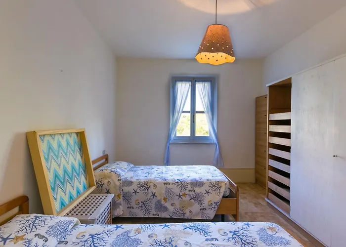 Elba Casale Al Mare Cm6 * مارينا دي كامبو